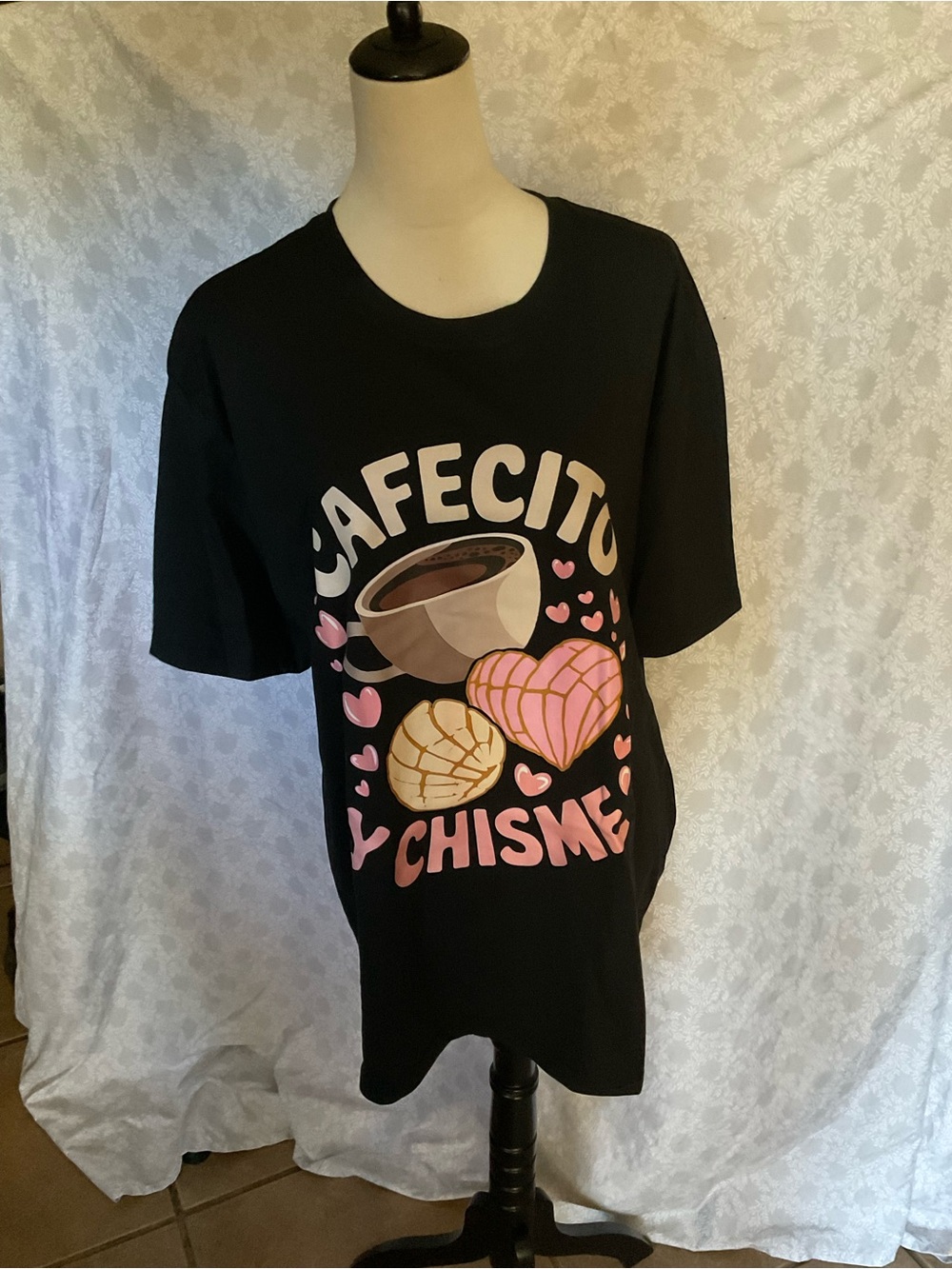 Black 'Cafecito y Chisme' Graphic  Tee - Pink & Cream Accents